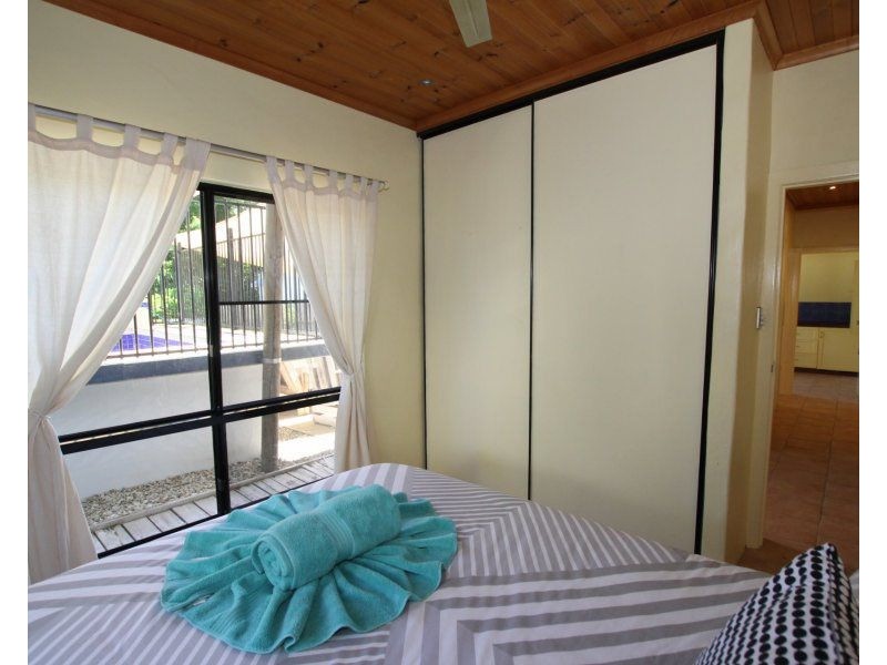 29 Holland Street, Wongaling Beach QLD 4852