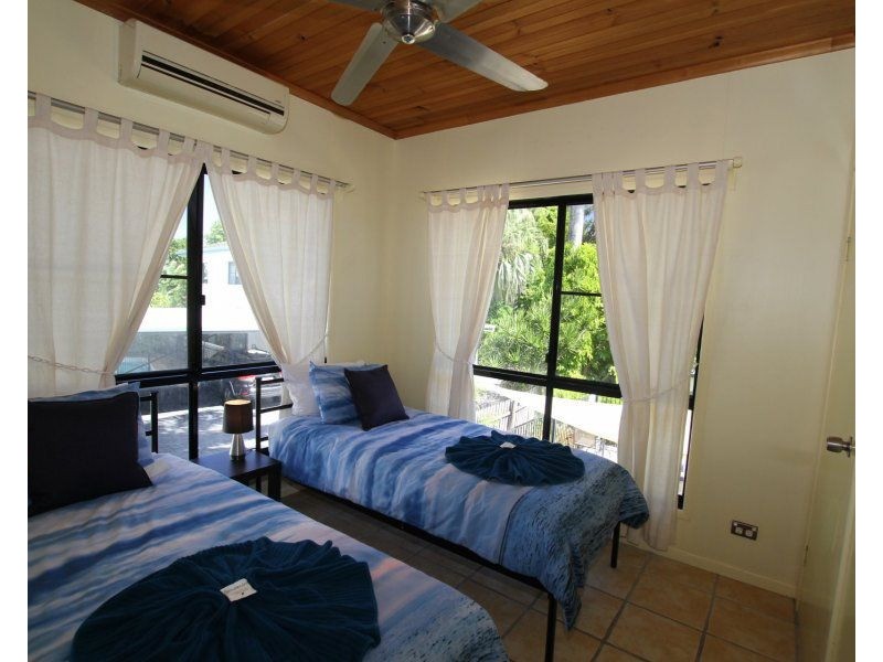 29 Holland Street, Wongaling Beach QLD 4852