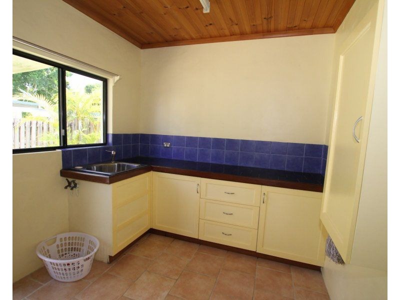 29 Holland Street, Wongaling Beach QLD 4852