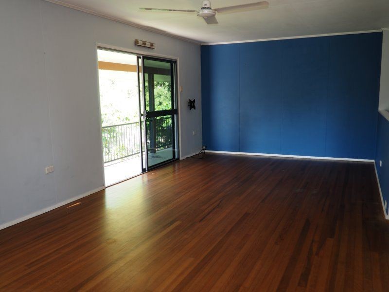 9 Butler Road, Bingil Bay QLD 4852