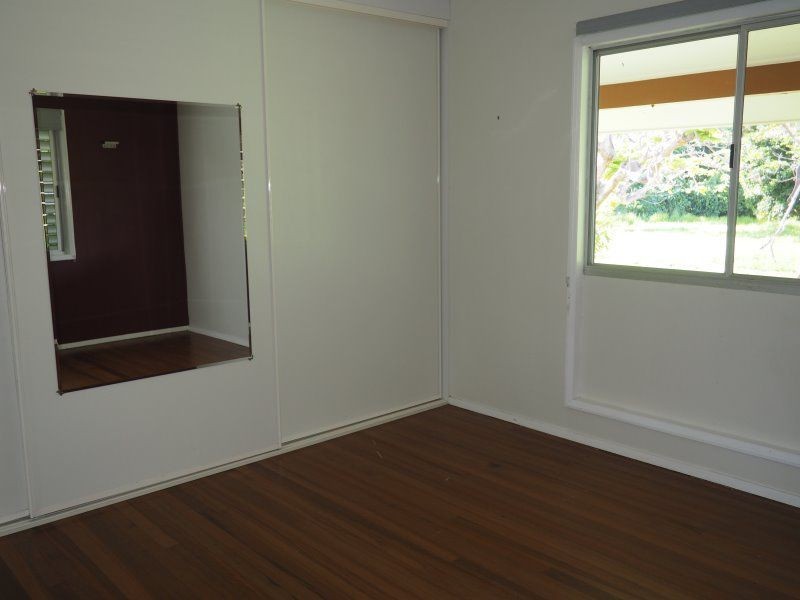 9 Butler Road, Bingil Bay QLD 4852