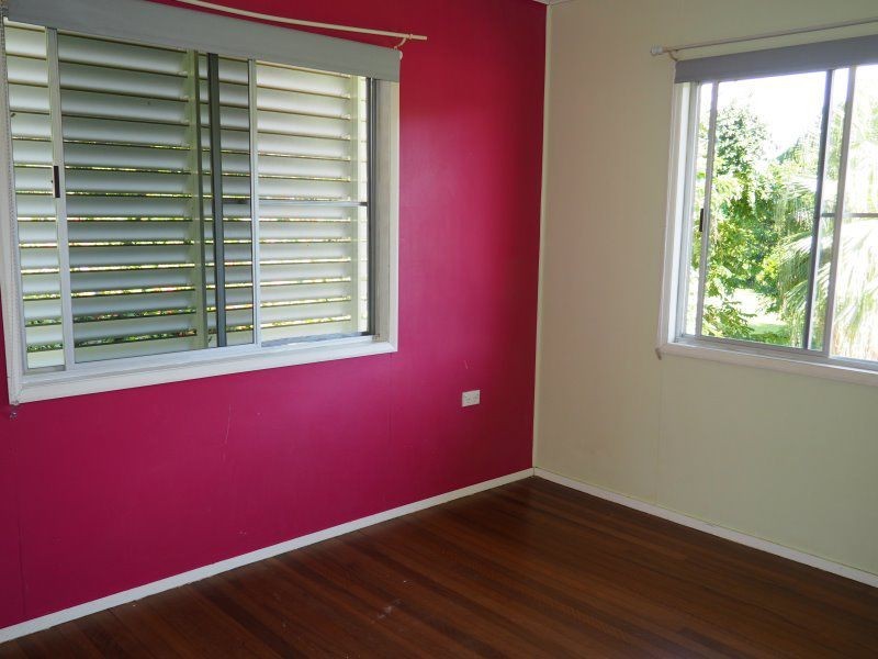 9 Butler Road, Bingil Bay QLD 4852