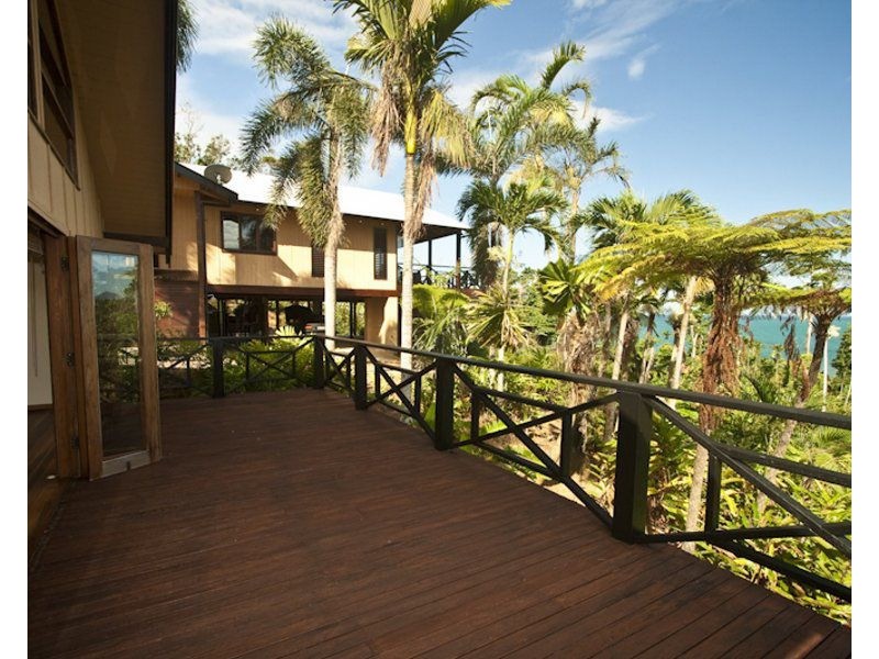193 Alexander Drive, Mission Beach QLD 4852