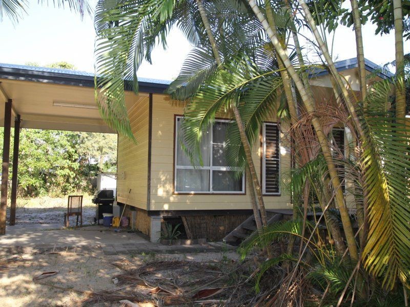 74 Holland Street, Wongaling Beach QLD 4852
