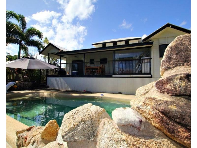 14 Genoa Court, South Mission Beach QLD 4852