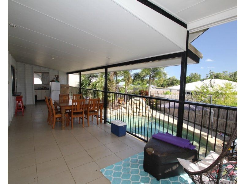 14 Genoa Court, South Mission Beach QLD 4852