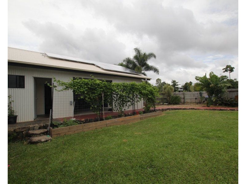 14 Genoa Court, South Mission Beach QLD 4852