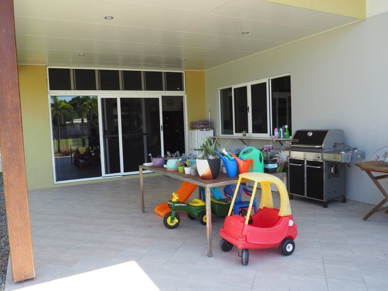 31 Sanctuary Crescent, Wongaling Beach QLD 4852