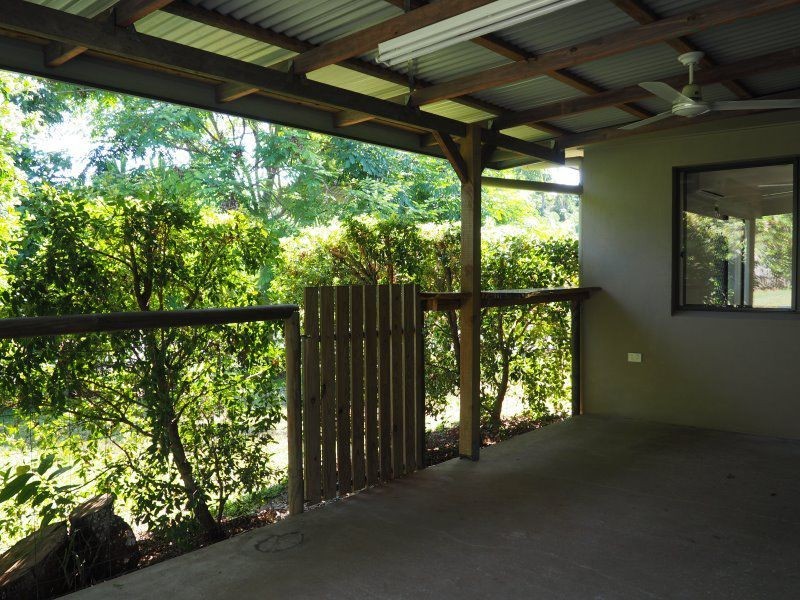 1D Royal Palm Drive, Mission Beach QLD 4852