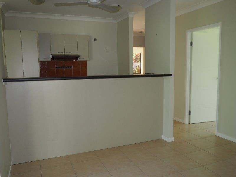 1D Royal Palm Drive, Mission Beach QLD 4852