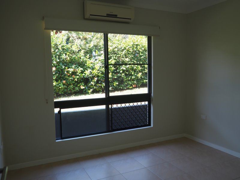 1D Royal Palm Drive, Mission Beach QLD 4852