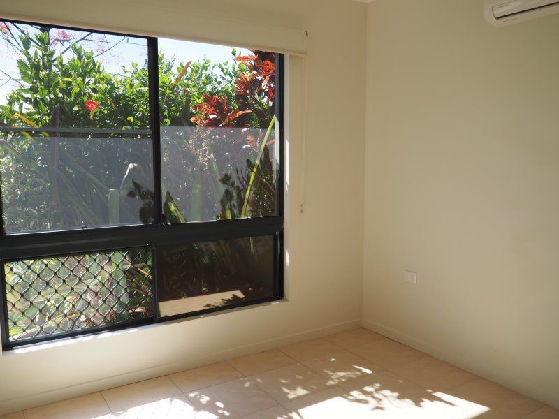 1D Royal Palm Drive, Mission Beach QLD 4852