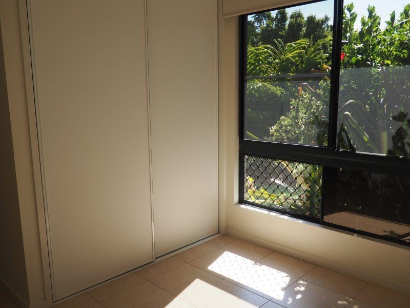 1D Royal Palm Drive, Mission Beach QLD 4852