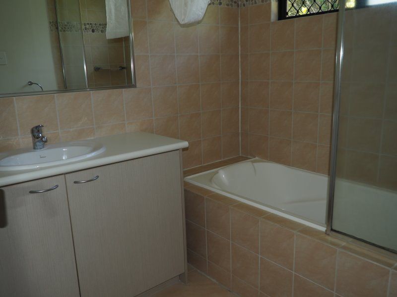 1D Royal Palm Drive, Mission Beach QLD 4852