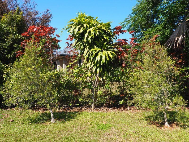 1D Royal Palm Drive, Mission Beach QLD 4852