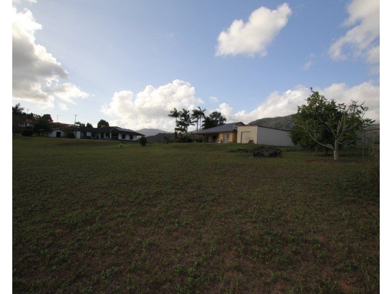 25 Stuart Drive, Feluga QLD 4854