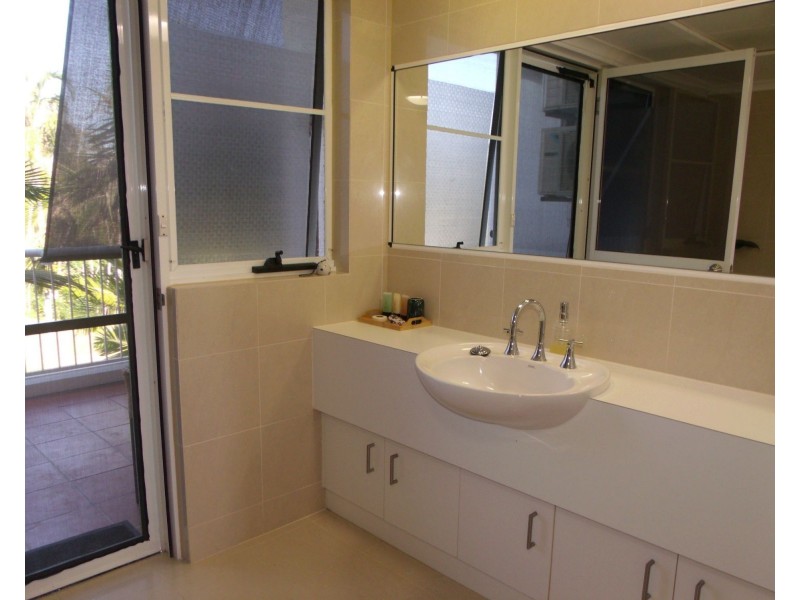 13/69 Banfield Parade, Wongaling Beach QLD 4852