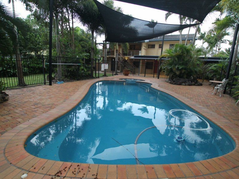 10 Wall Street, South Mission Beach QLD 4852