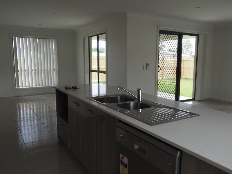 6 Shelly Court, Mission Beach QLD 4852