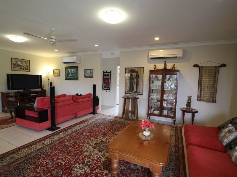 8 Spinnaker Street, South Mission Beach QLD 4852