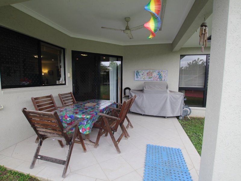 8 Spinnaker Street, South Mission Beach QLD 4852