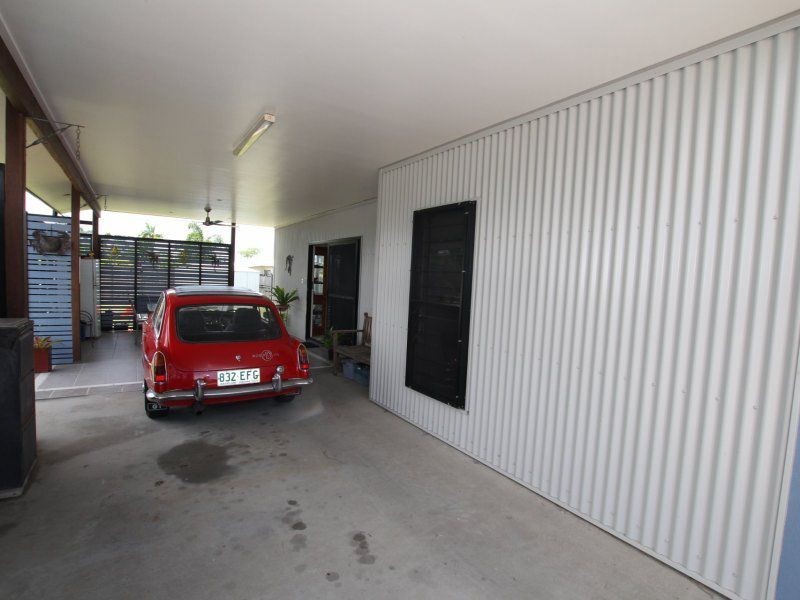 29 Glasgow Street, El Arish QLD 4855