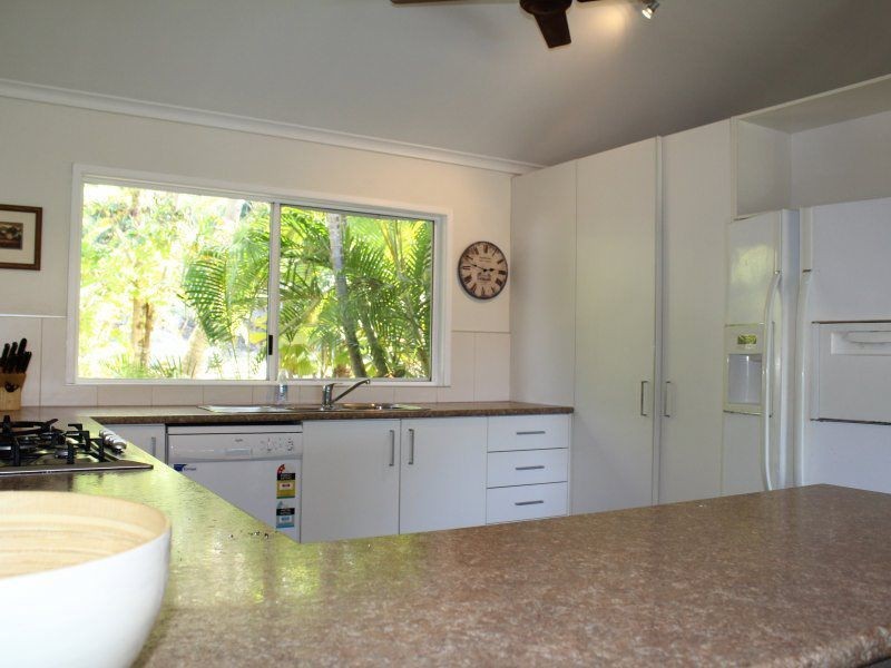 49 Cutten Street, Bingil Bay QLD 4852