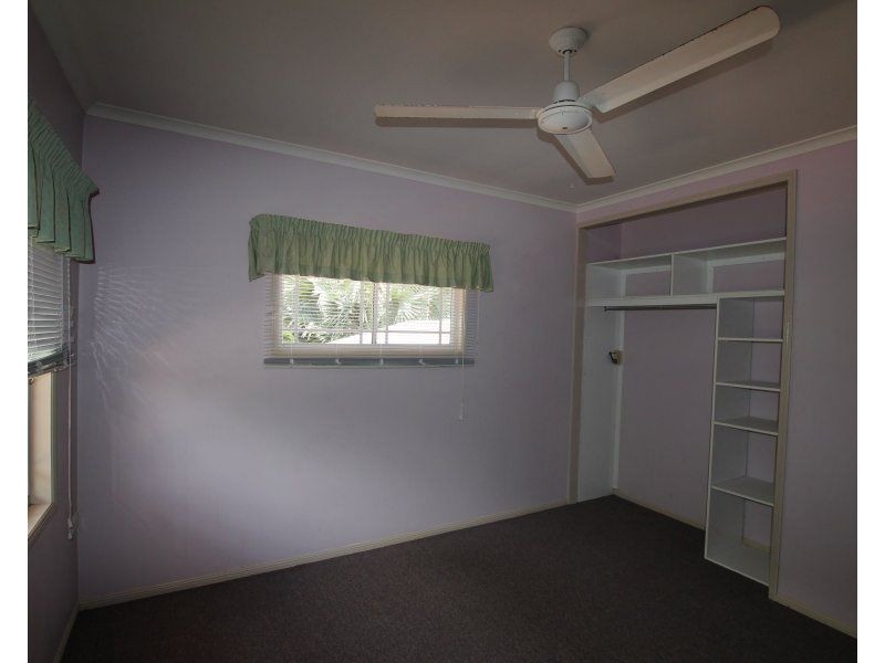 14 Hielscher Street, Tully QLD 4854