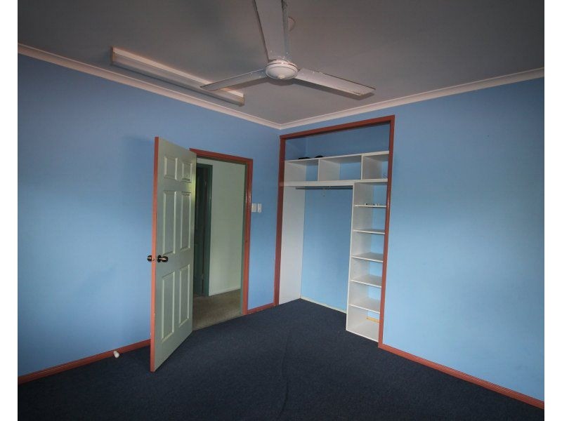 14 Hielscher Street, Tully QLD 4854