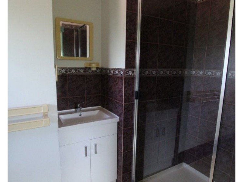 14 Hielscher Street, Tully QLD 4854