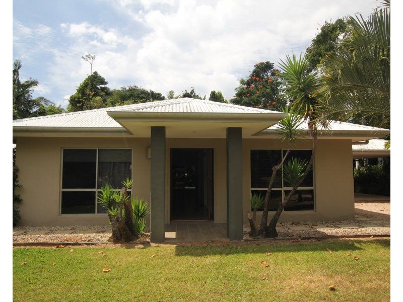 18 Pioneer Street, Bingil Bay QLD 4852