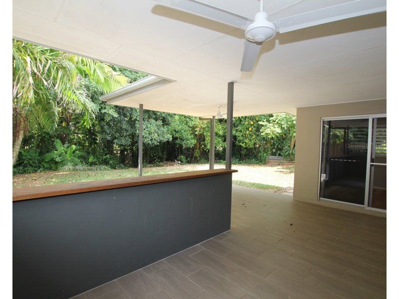 18 Pioneer Street, Bingil Bay QLD 4852