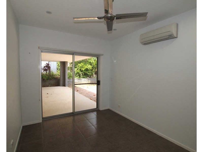 18 Pioneer Street, Bingil Bay QLD 4852