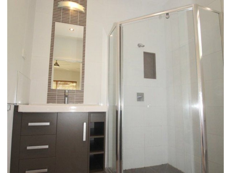 18 Pioneer Street, Bingil Bay QLD 4852