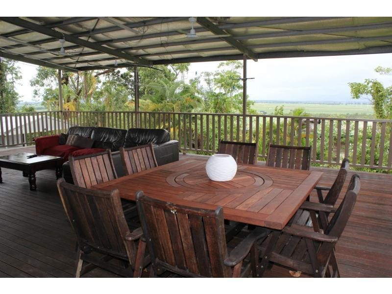 26 Maple Terrace, Tully QLD 4854