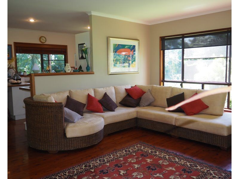 12 Admiralty Street, South Mission Beach QLD 4852