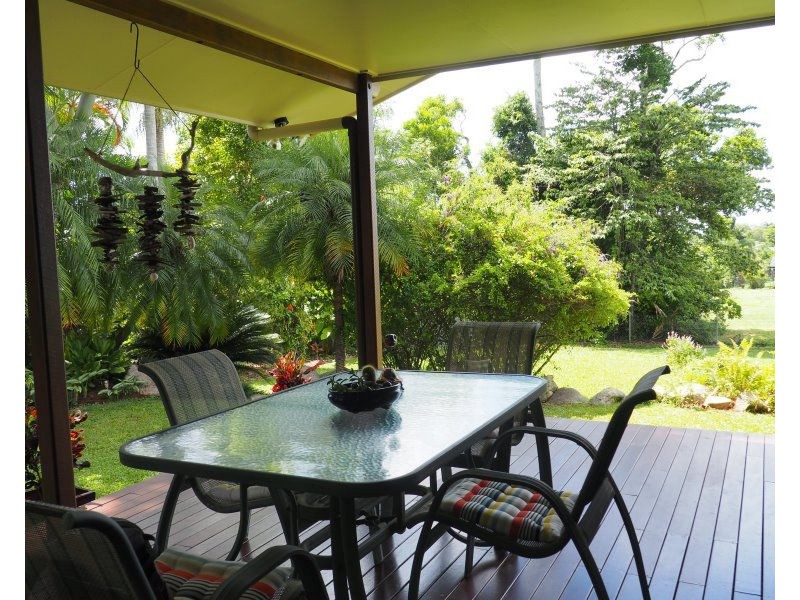 12 Admiralty Street, South Mission Beach QLD 4852