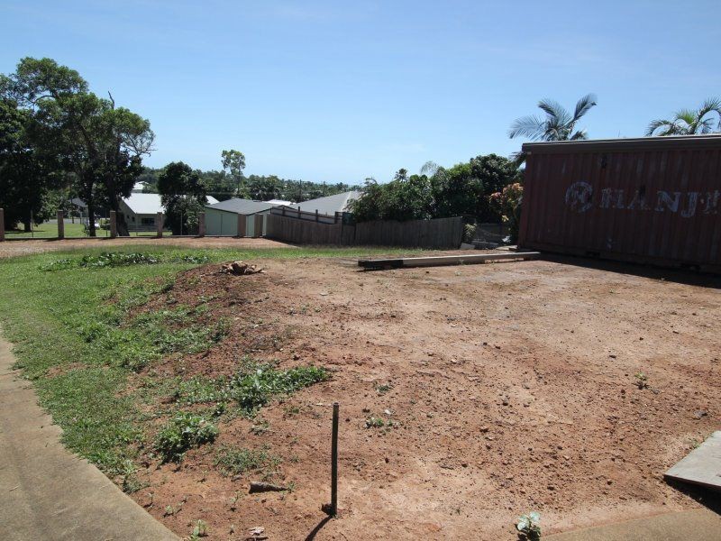 7 Riverside Terrace, South Mission Beach QLD 4852