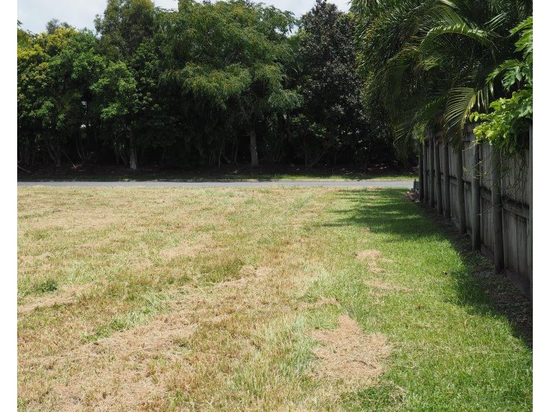 4 Mariner Drive, South Mission Beach QLD 4852