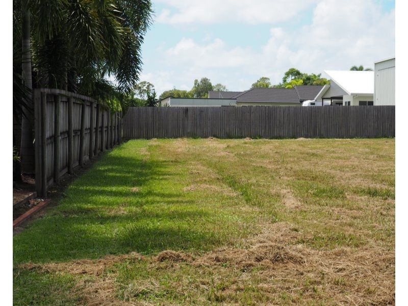 4 Mariner Drive, South Mission Beach QLD 4852