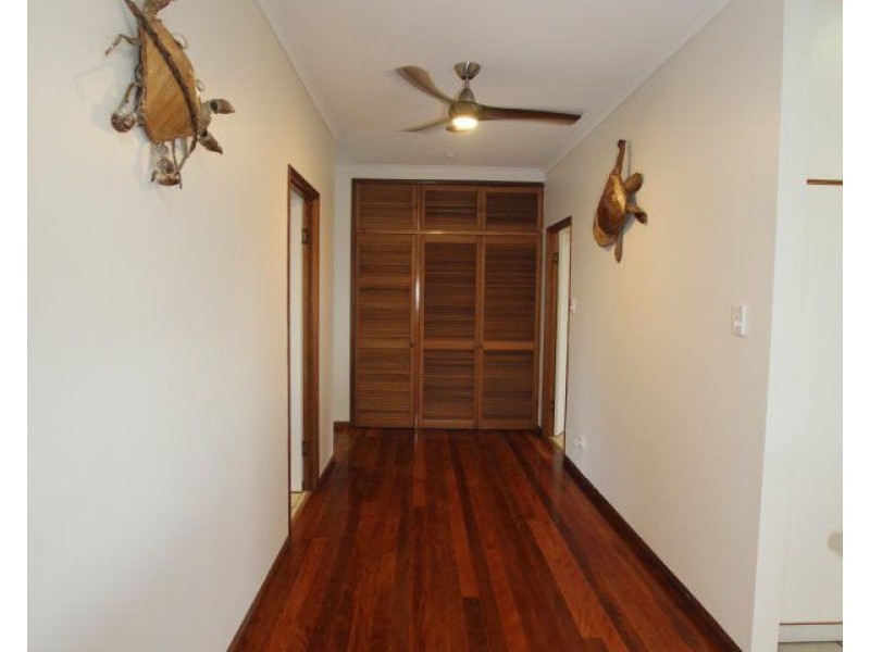 20 McNamara Street, Wongaling Beach QLD 4852