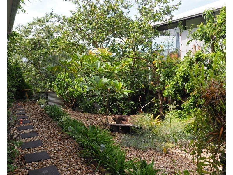 2 The Boulevard St, South Mission Beach QLD 4852