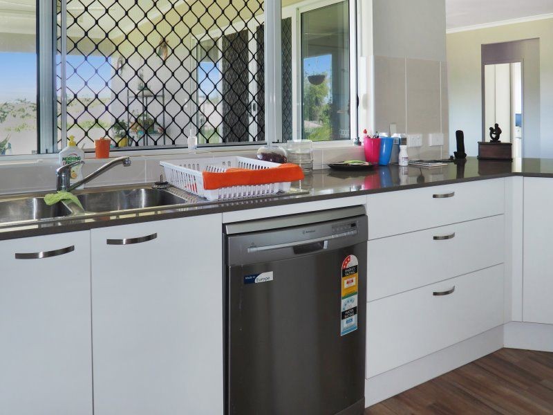 5 Kingfisher Court, Wongaling Beach QLD 4852