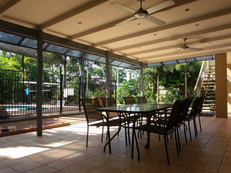 10 Wall Street, South Mission Beach QLD 4852