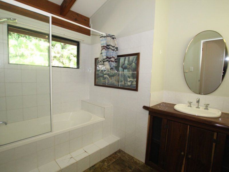 23 Bicton Close, Bingil Bay QLD 4852