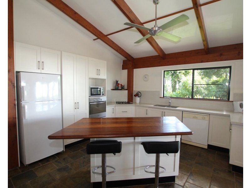 23 Bicton Close, Bingil Bay QLD 4852