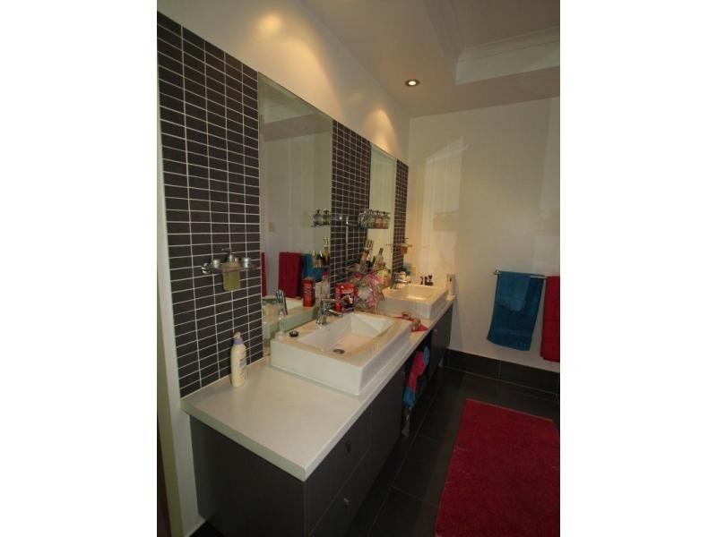 20 Sanctuary Crescent, Wongaling Beach QLD 4852