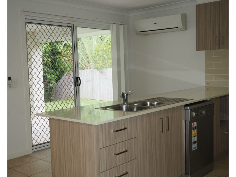 17 Shelly Court, Mission Beach QLD 4852