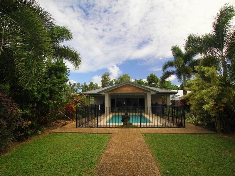 44 Conch Street, Mission Beach QLD 4852
