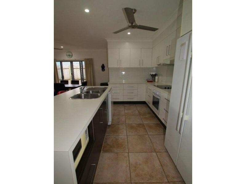 44 Conch Street, Mission Beach QLD 4852
